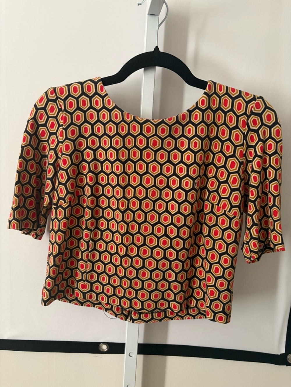 Trina Turk Beige, Black and Orange Geometric Short Sleeve Top - Picture 2 of 4